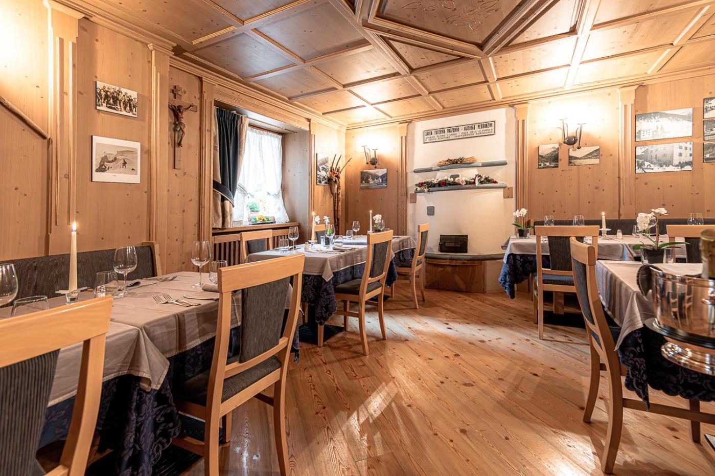 Hotel Pedranzini ซานตา กาเตรีนา วัลฟูร์วา ภายนอก รูปภาพ